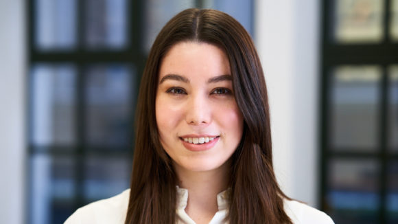 Kia Aoki